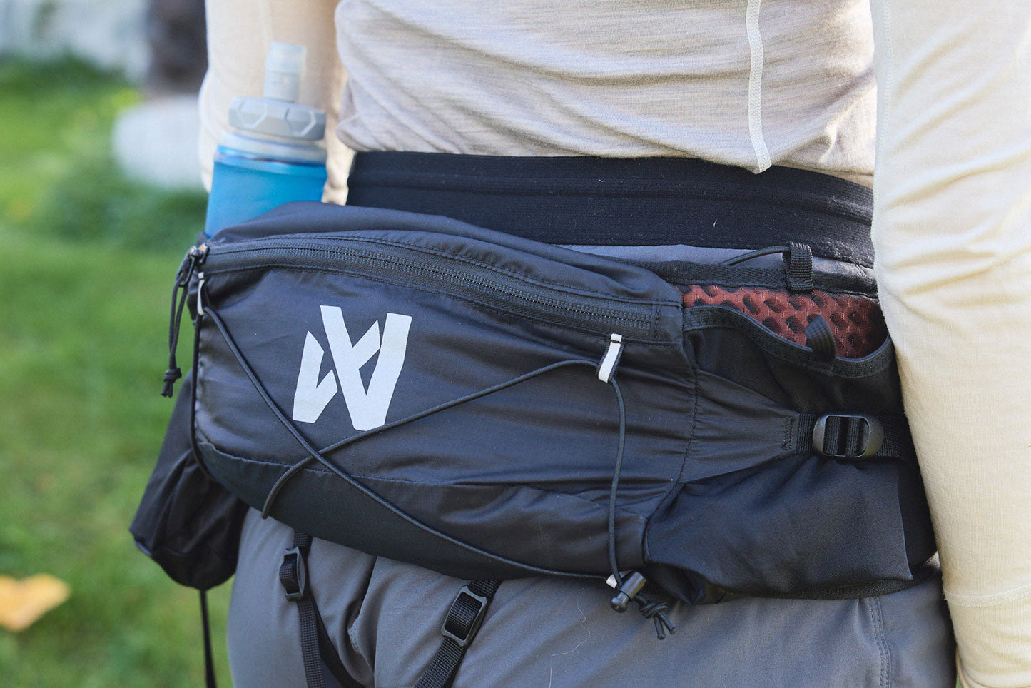 Non-stop dogwear Trail light Belt – Cinturón Multifuncional para Trail Running, Canicross y Trekking con Perros