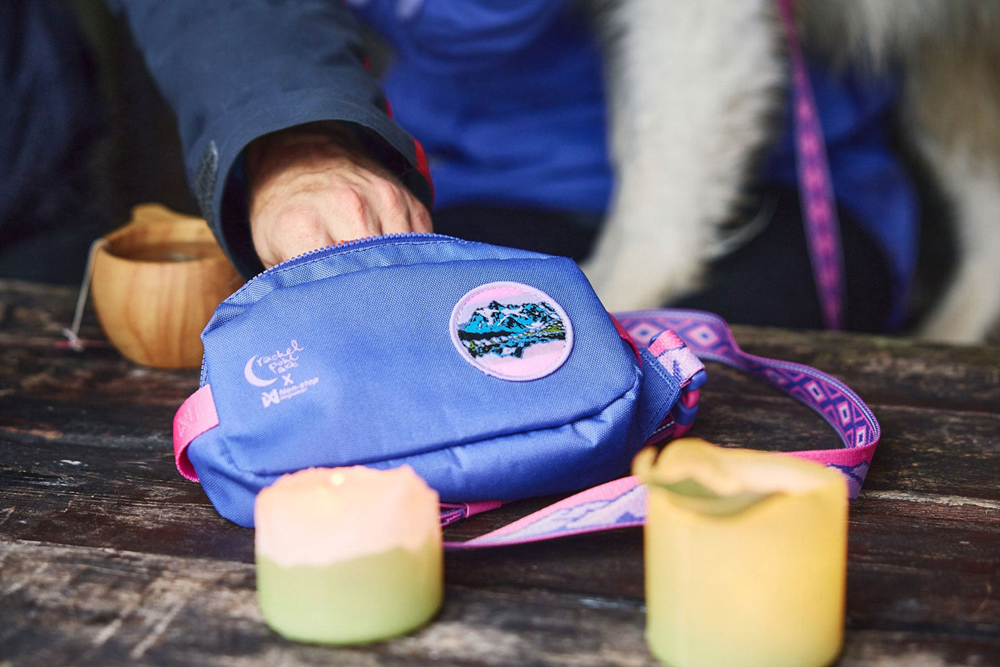 Riñonera Trail quest fanny pack Non-stop dogwear morado y rosa