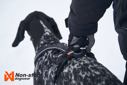 Line harness grip braco